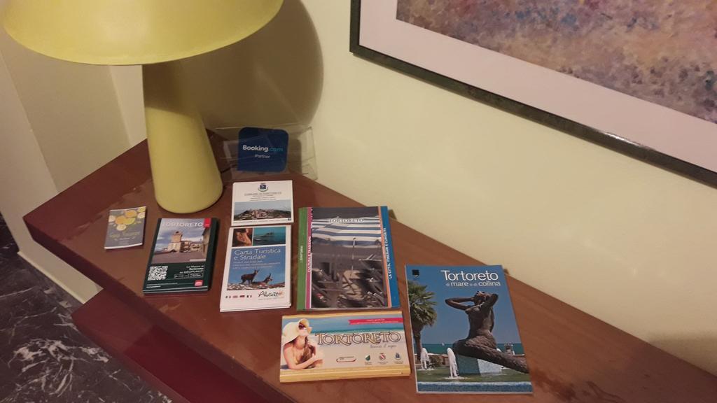 Tortoreto Casa Vacanze Darena מראה חיצוני תמונה